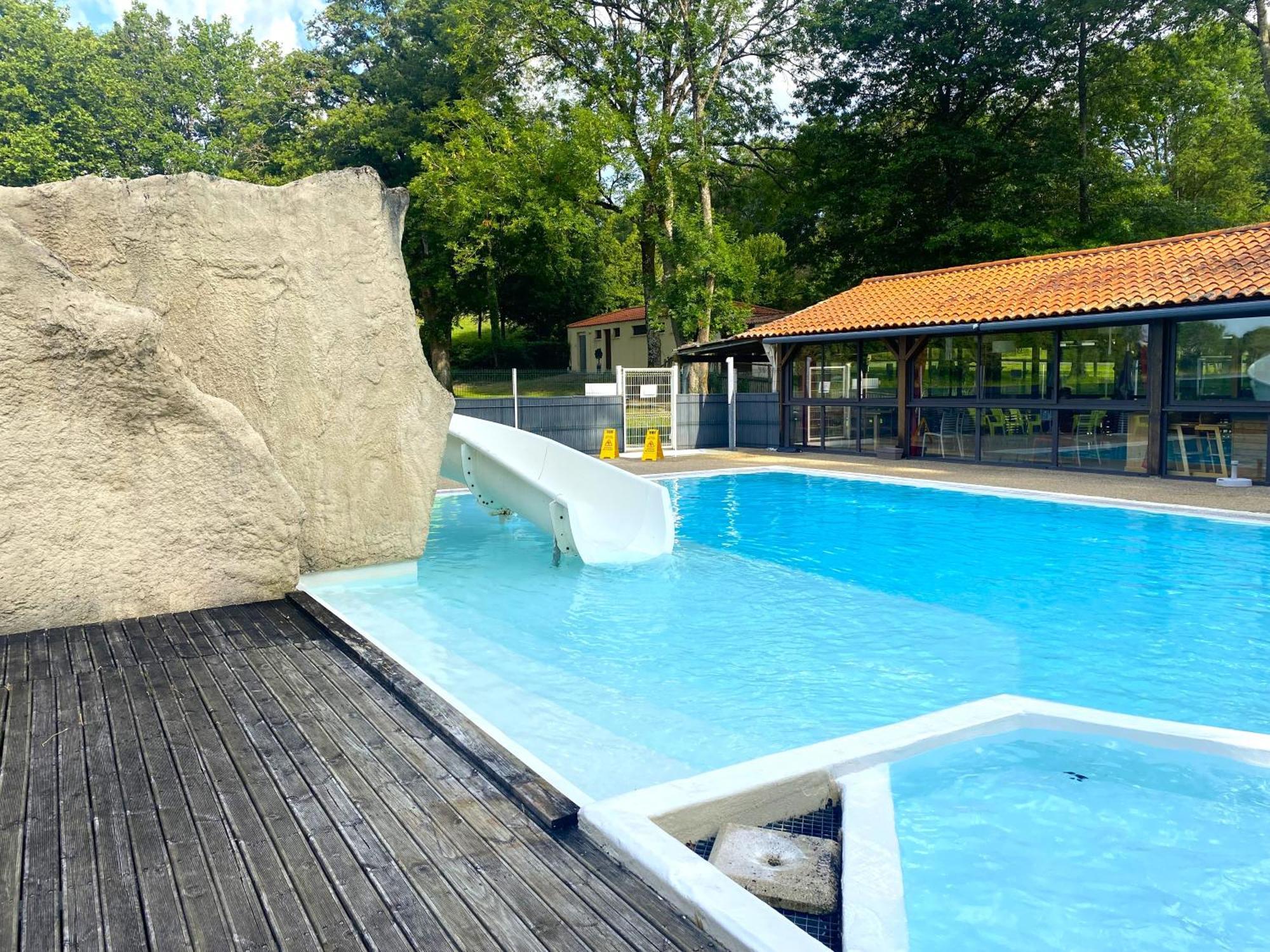 Camping L'Etruyere La Tardiere Exterior foto